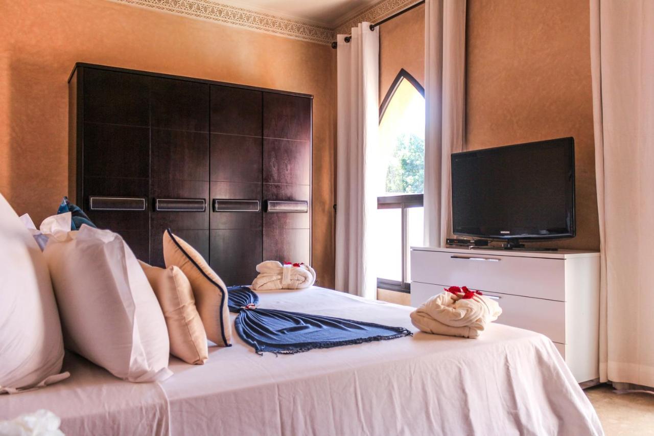 Magnificent Villa "Golf Amelkis" มาร์ราเกช ภายนอก รูปภาพ